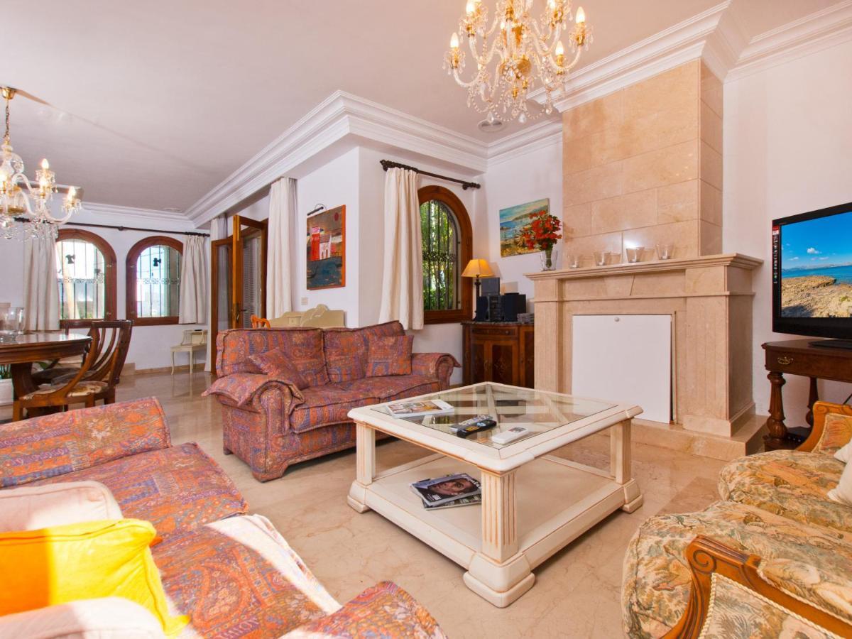 Villa Tita De Manresa, Con Jardines Y Vista Mar Alcudia  Bagian luar foto